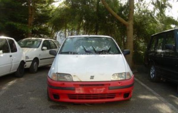 Pára choques frontal Fiat punto gt turbo 1ª série DE 1993~1999