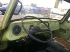 Hanomag Kurier de 1967 2.8L diesel para restauro