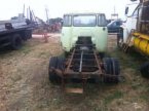 Hanomag Kurier de 1967 2.8L diesel para restauro