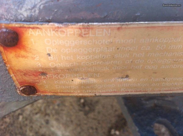 3293692017-aankoppelen-prato-de-engate-para-trator-tir