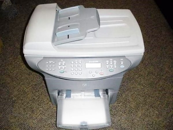Impressora a laser HP LaserJet 3330