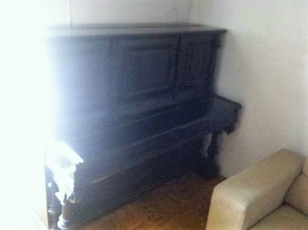 Piano vertical Robert Seidel Nachf Garn Berlim de 1920