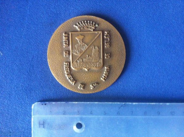 Medalhão da freguesia de Santa Maria de Belém