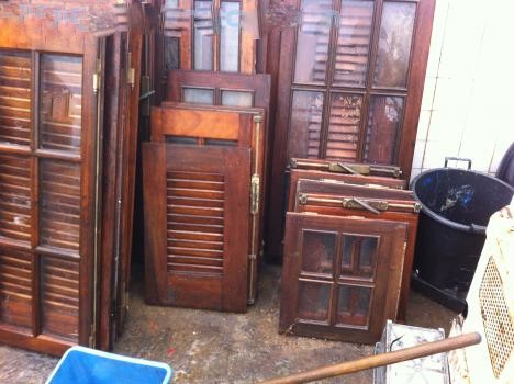 janelas_portas_portadas_vendo_a_unidade-1435144365-750-e