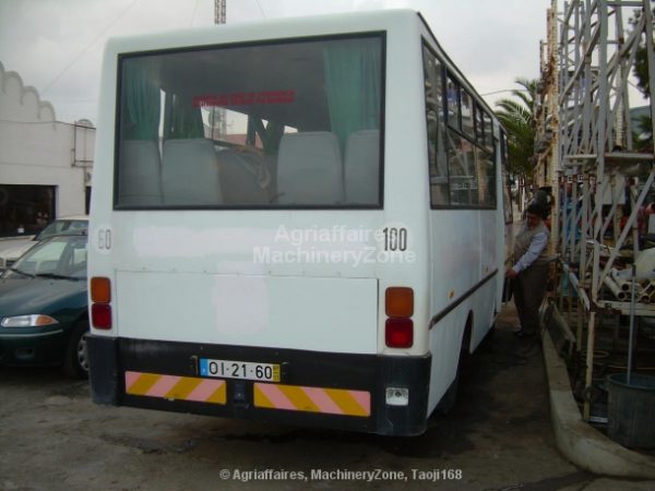 mini bus NISSAN CABSTAR H40 de 22 Lugares