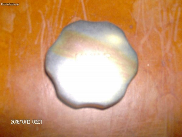 tampao-do-oleo-de-motor-peugeot-404-e-504-1978-88
